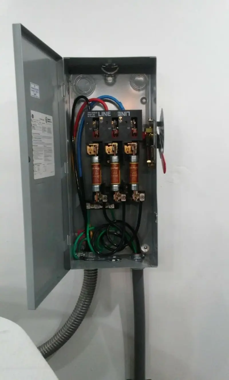 Three-phase disconnect switch installed for Electrical Wiring & Rewiring in Lovejoy